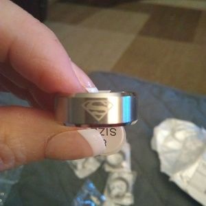 Mens superman ring